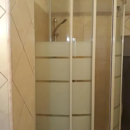 Miriam's Short Rent House *